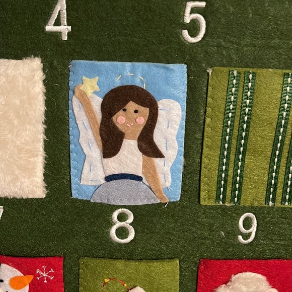 Pottery Barn Kids Advent Felt Calendar - Like New! - Picture 13 of 15